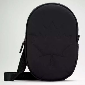 Lulu Team Canada Black Future Crossbody Bag **LIKE NEW**